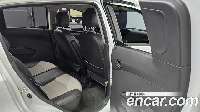 Chevrolet Spark 2011 thumb 3
