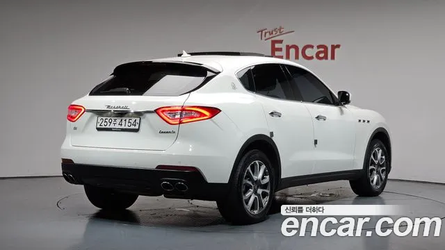 Maserati Levante 2020 thumb 4