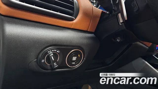 Maserati Levante 2020 thumb 9