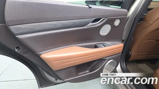 Genesis G80 2020 thumb 5
