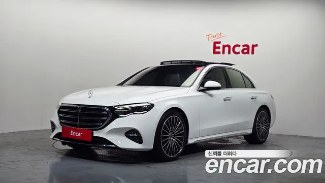 Mercedes-Benz E-Class 2025 thumb 7