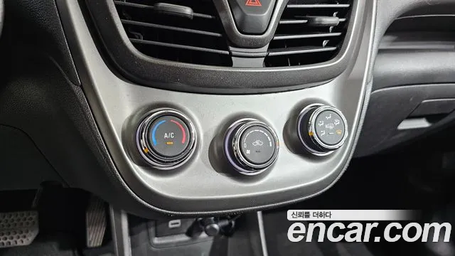 Chevrolet Spark 2019 thumb 10