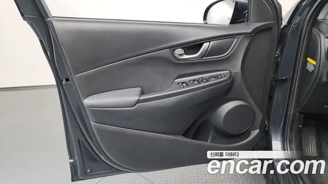 Hyundai Kona 2018 thumb 5