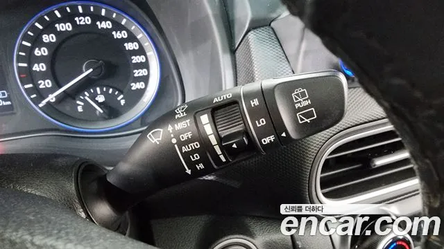 Hyundai Kona 2018 thumb 6