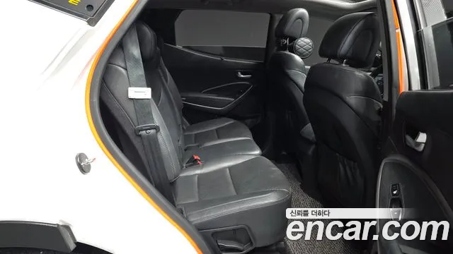 Hyundai Санта Фе 2015 thumb 2