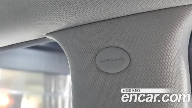 Hyundai Санта Фе 2015 thumb 6