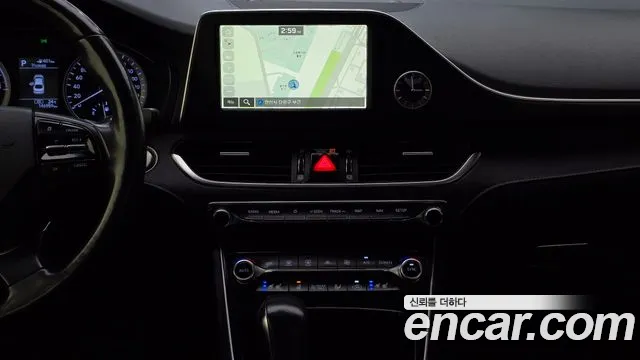 Hyundai Grandeur 2017 thumb 6