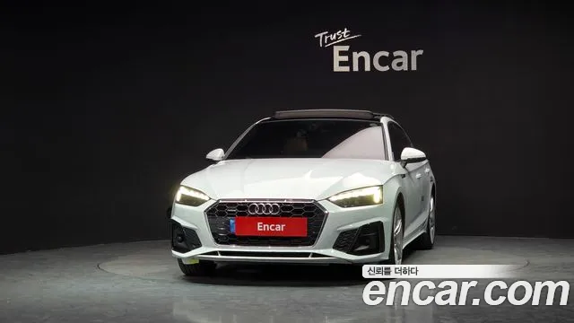 Audi A5 2021 thumb 12