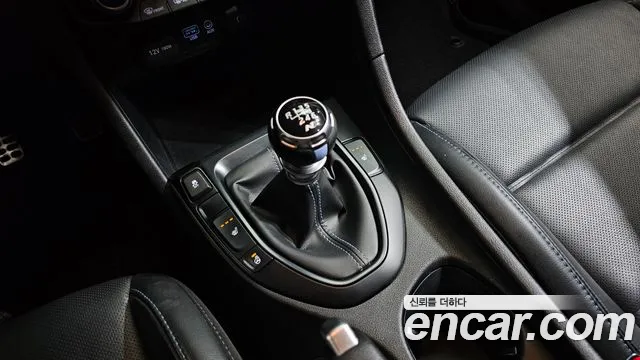 Hyundai Veloster 2020 thumb 5