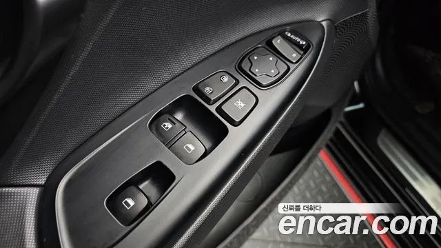 Hyundai Veloster 2020 thumb 3