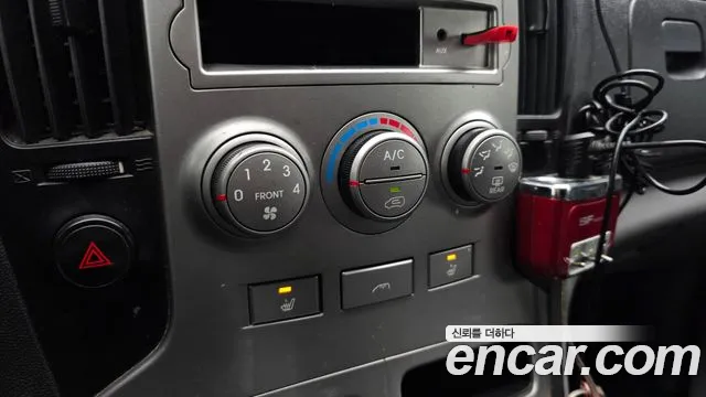 Hyundai Staria 2011 thumb 8