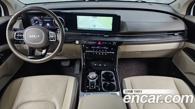 Kia Carnival 2022 thumb 2