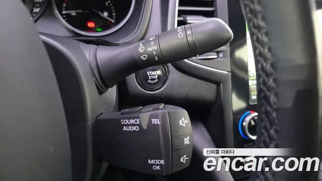 Renault SM6 2016 thumb 9