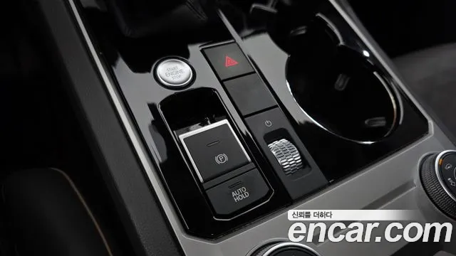 Volkswagen Touareg 2020 thumb 4