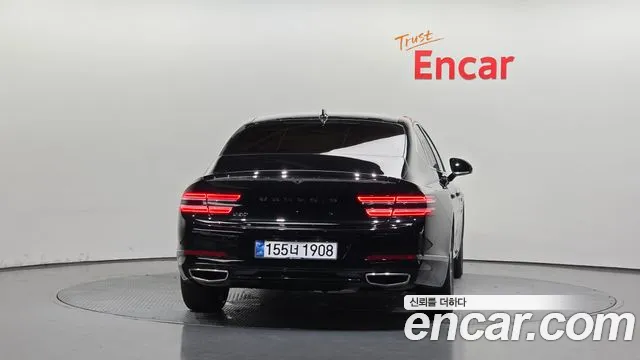 Genesis G80 2023 thumb 2