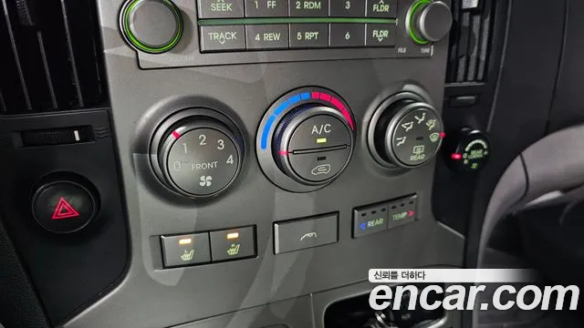 Hyundai Staria 2011 thumb 11