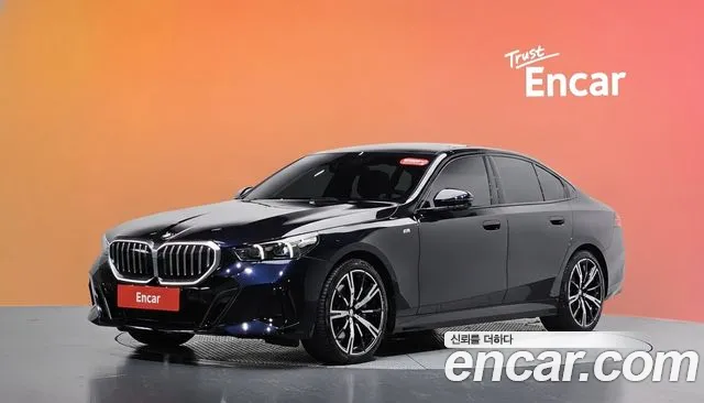 BMW 5 серии 2024 thumb 3