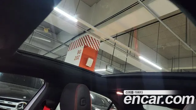 Mercedes-Benz A-Class 2021 thumb 4