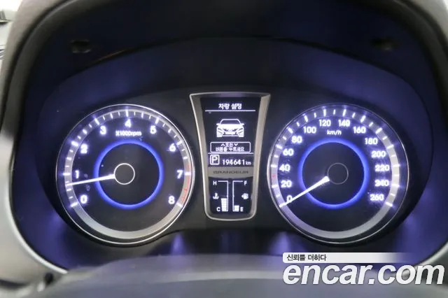 Hyundai Grandeur 2011 thumb 6