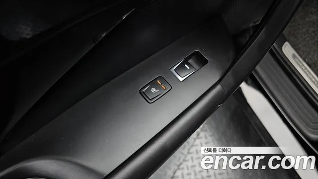 Hyundai Grandeur 2016 thumb 3