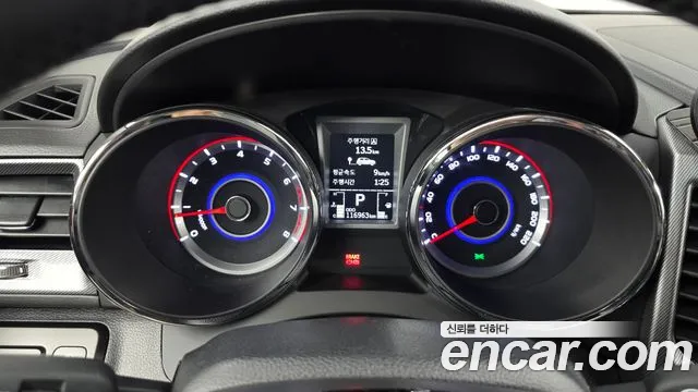 KGM Tivoli 2017 thumb 10