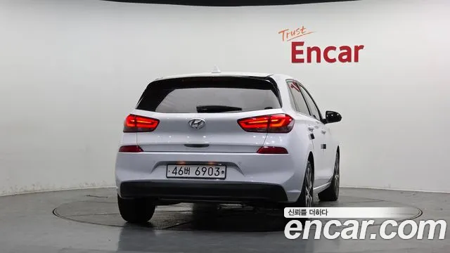 Hyundai i30 2018 thumb 7