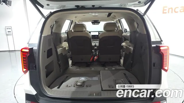 Kia Carnival 2025 thumb 2