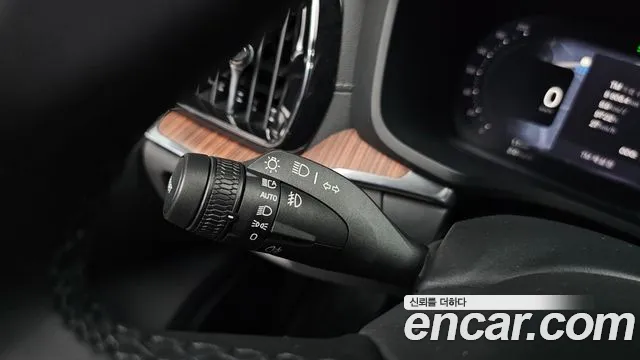 Volvo V60 Cross Country 2024 thumb 12