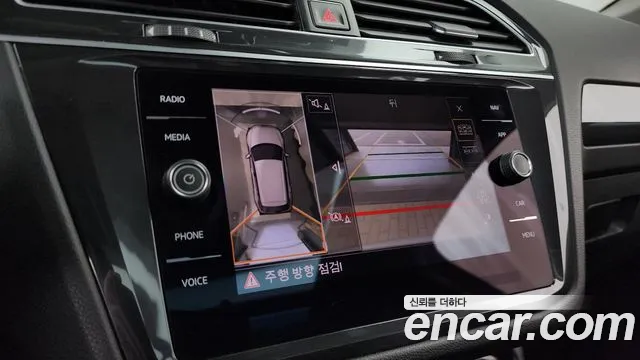 Volkswagen Tiguan 2018 thumb 7