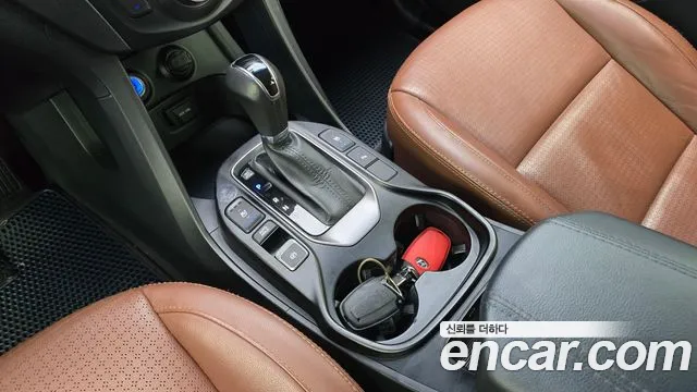 Hyundai DM 2014 thumb 8
