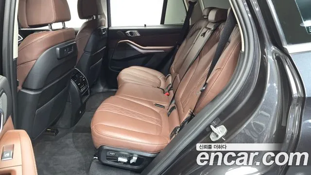 BMW X5 2023 thumb 9