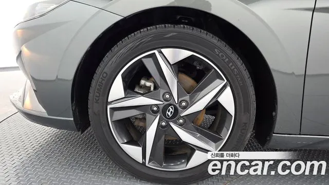 Hyundai Elantra 2020 thumb 12