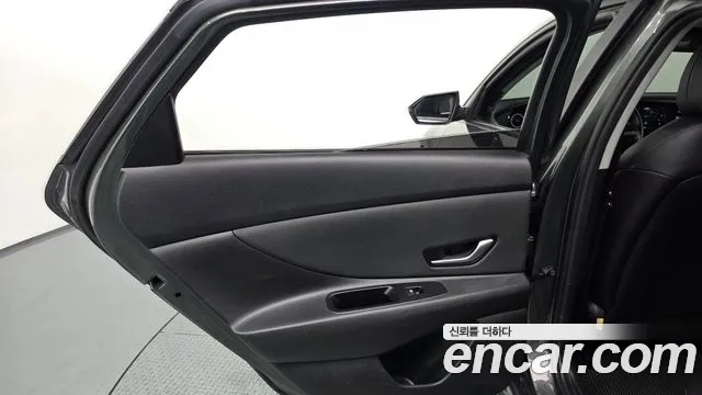 Hyundai Elantra 2020 thumb 9