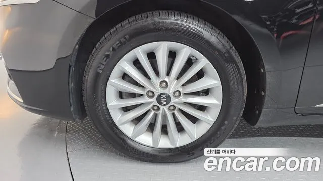 Kia K7 2016 thumb 12
