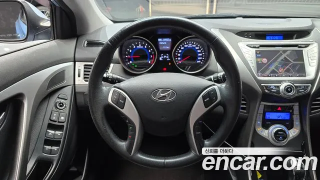 Hyundai Avante 2010 thumb 4