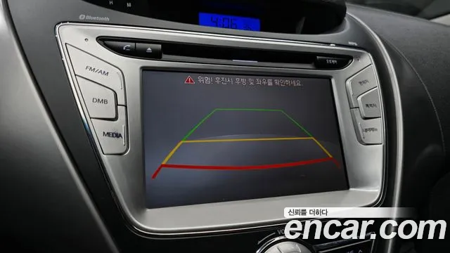 Hyundai Avante 2010 thumb 9