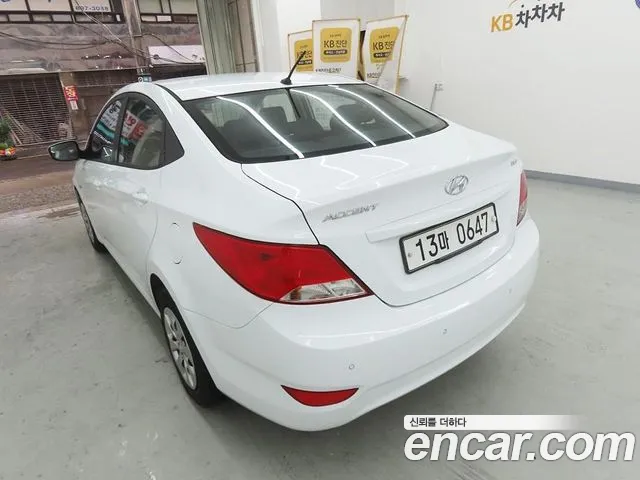 Hyundai Accent 2015 thumb 4