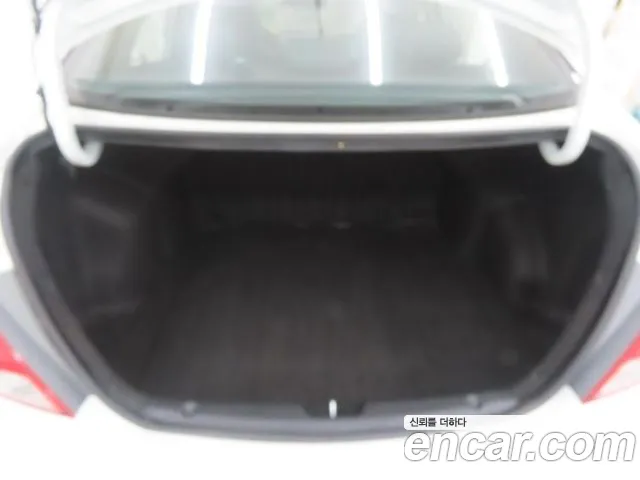 Hyundai Accent 2015 thumb 11