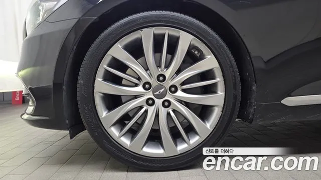 Genesis G80 2018 thumb 12