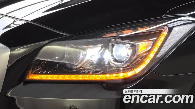 Genesis G80 2018 thumb 8