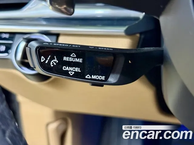 Porsche Panamera 2021 thumb 2