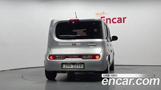 Nissan Cube 2011 thumb 5