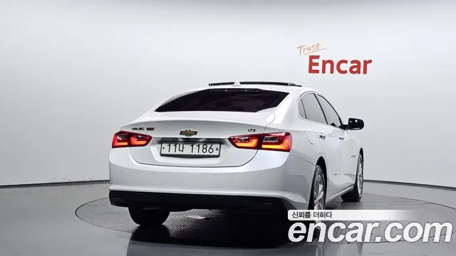 Chevrolet Malibu 2017 thumb 7