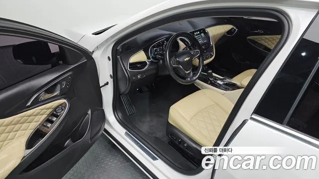 Chevrolet Malibu 2017 thumb 3
