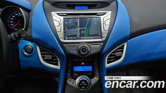 Hyundai Avante 2013 thumb 9