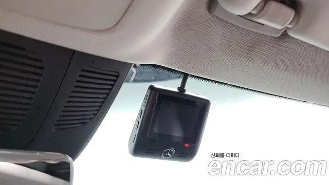 Mercedes-Benz E-Класс 2024 thumb 8