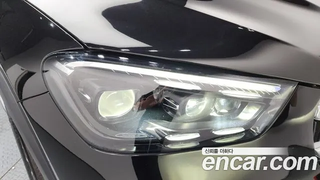 Mercedes-Benz E-Класс 2024 thumb 2