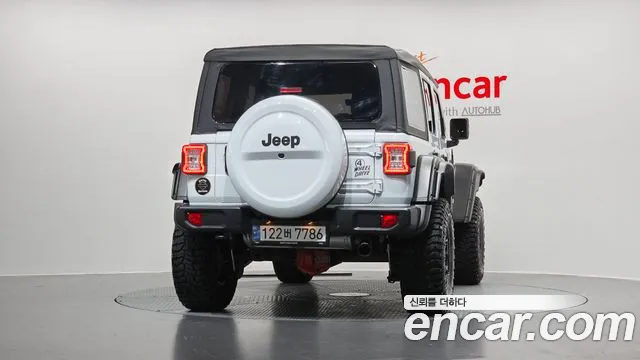 Jeep Wrangler 2020 thumb 12