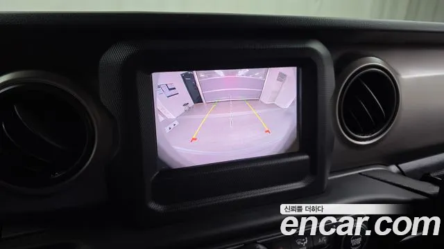 Jeep Wrangler 2020 thumb 8