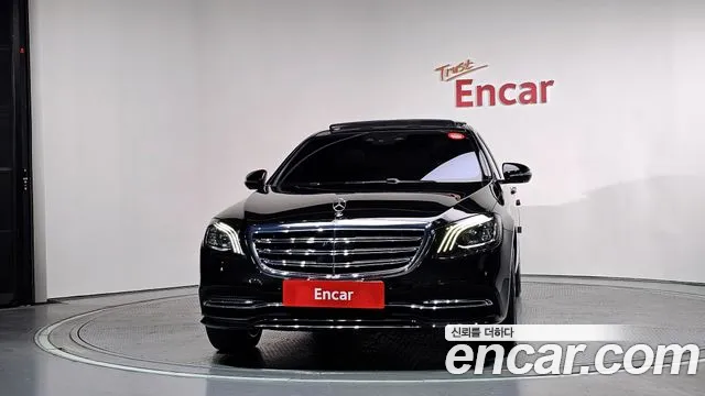 Mercedes-Benz S-Class 2019 thumb 9
